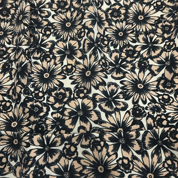 Banana Republic shirt - Picture 2 of 4